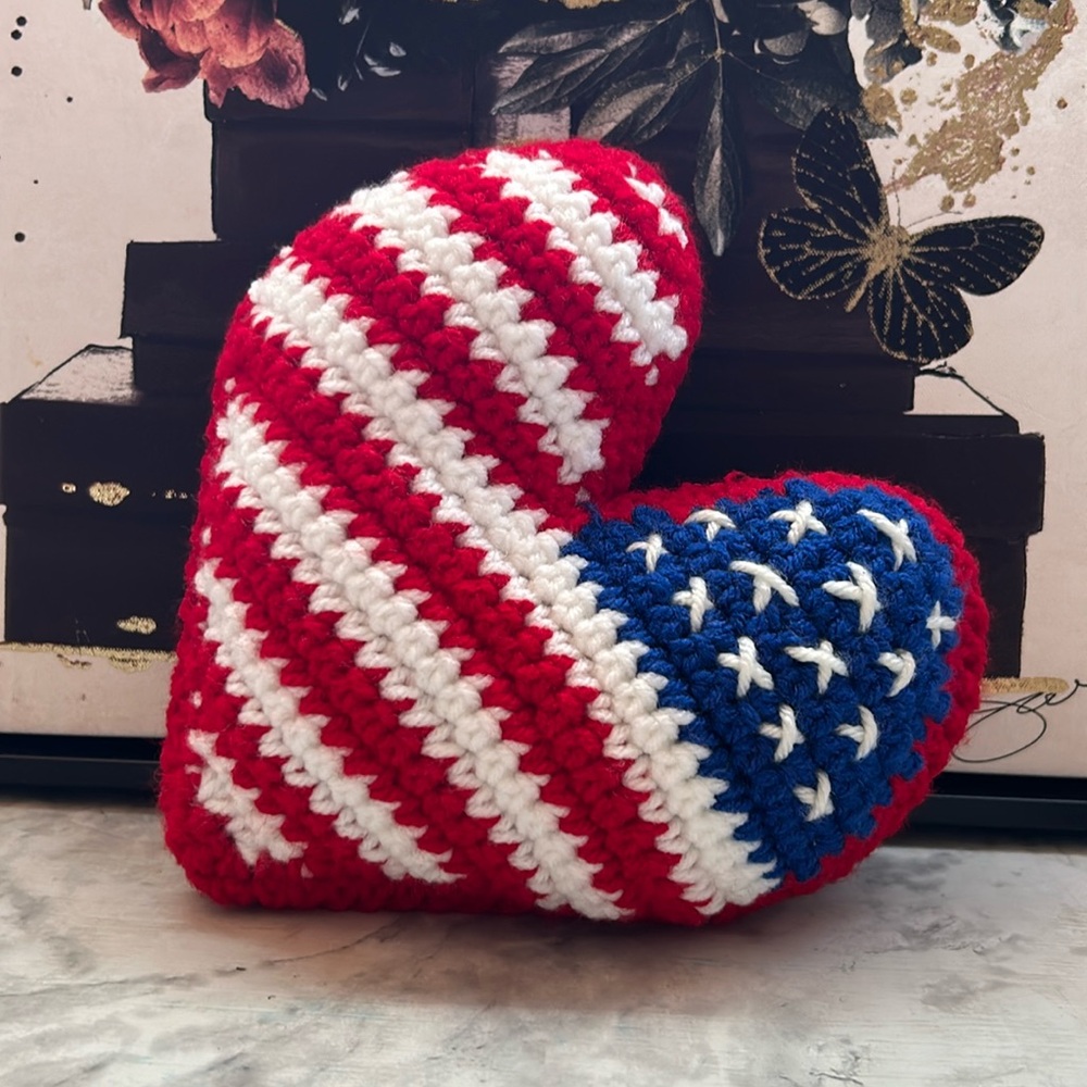 Memorial Day Gift Flag Heart Plushie